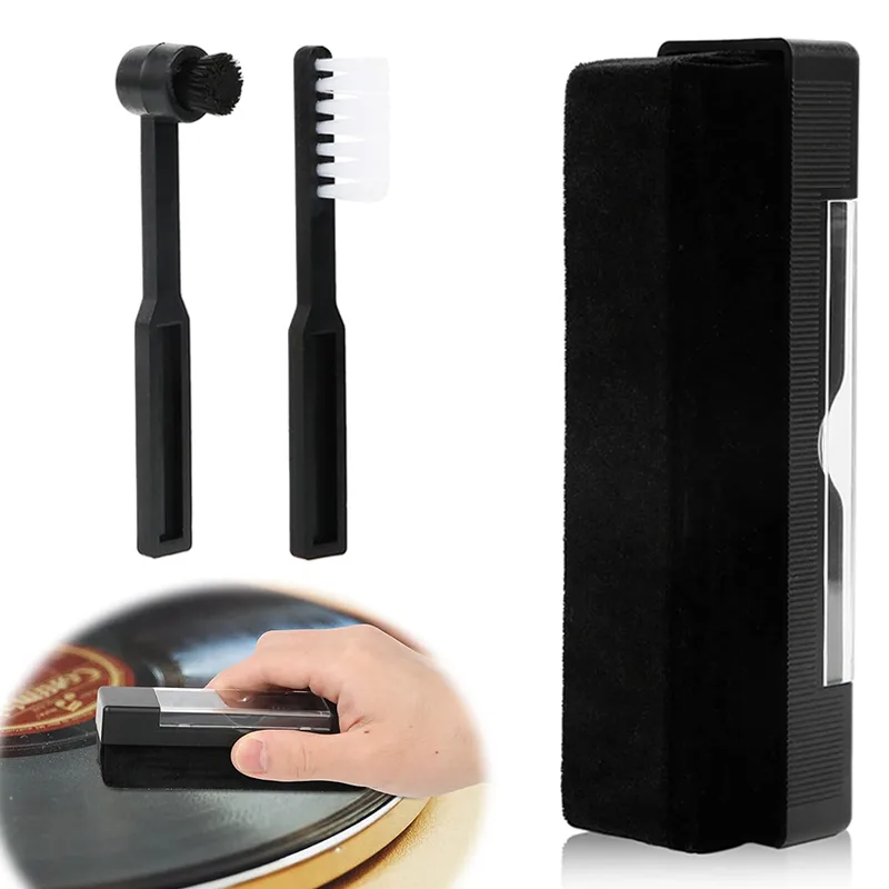 The three pieces of the set laid out: velvet block with clear cover, stylus brush, white nylon detail brush